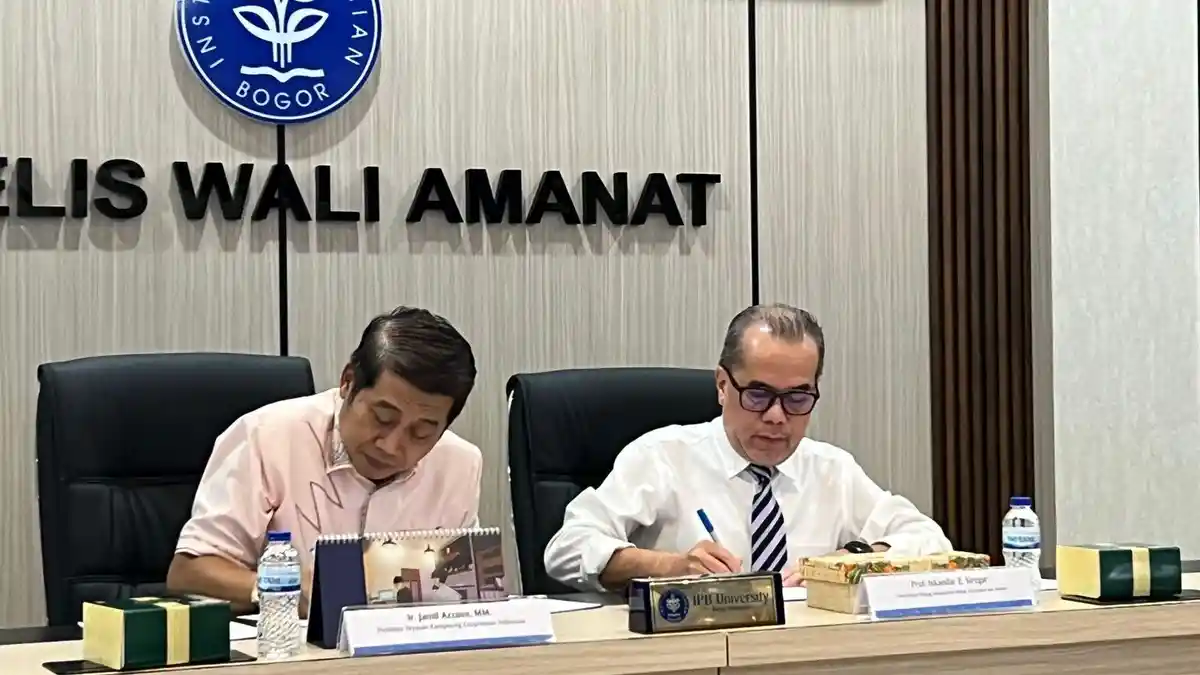 Penandatanganan nota kesepahaman antara Kampoong Ecopreneur dan IPB University